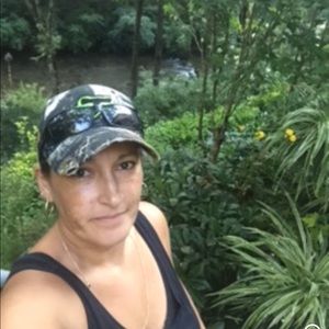 Meet your Posher, Shannon b